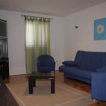 Apartments Ante Макарска Стая снимка