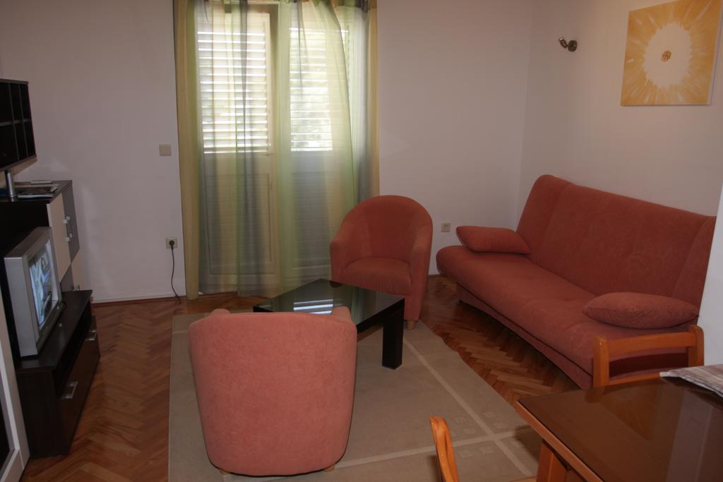 Apartments Ante Макарска Стая снимка